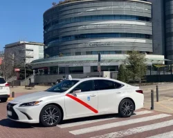 Taxi Mercedes Premium Madrid Taxi Lexus